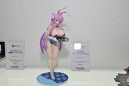 画像ギャラリー No.032のサムネイル画像 / ワンフェス2025[夏]レポート。「アズールレーン」だけでなく「勝利の女神：NIKKE」や「学園アイドルマスター」のフィギュアも充実