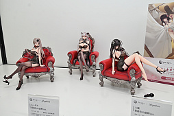 画像ギャラリー No.048のサムネイル画像 / ワンフェス2025[夏]レポート。「アズールレーン」だけでなく「勝利の女神：NIKKE」や「学園アイドルマスター」のフィギュアも充実