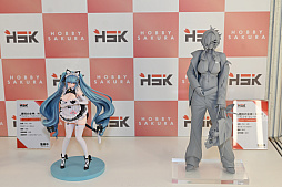 画像ギャラリー No.067のサムネイル画像 / ワンフェス2025[夏]レポート。「アズールレーン」だけでなく「勝利の女神：NIKKE」や「学園アイドルマスター」のフィギュアも充実