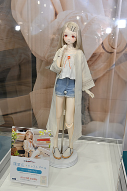 画像ギャラリー No.102のサムネイル画像 / ワンフェス2025[夏]レポート。「アズールレーン」だけでなく「勝利の女神：NIKKE」や「学園アイドルマスター」のフィギュアも充実