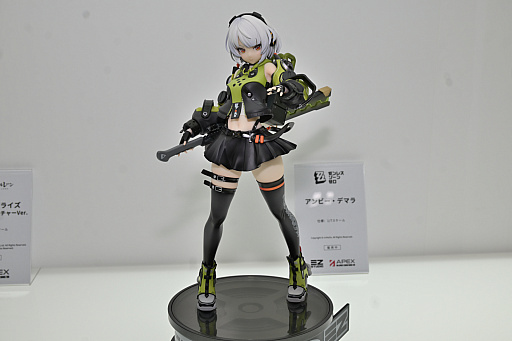 画像ギャラリー No.132のサムネイル画像 / ワンフェス2025[夏]レポート。「アズールレーン」だけでなく「勝利の女神：NIKKE」や「学園アイドルマスター」のフィギュアも充実