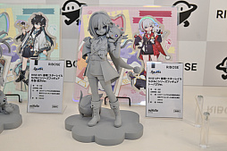 画像ギャラリー No.142のサムネイル画像 / ワンフェス2025[夏]レポート。「アズールレーン」だけでなく「勝利の女神：NIKKE」や「学園アイドルマスター」のフィギュアも充実