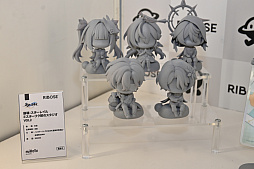 画像ギャラリー No.144のサムネイル画像 / ワンフェス2025[夏]レポート。「アズールレーン」だけでなく「勝利の女神：NIKKE」や「学園アイドルマスター」のフィギュアも充実