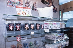 画像ギャラリー No.037のサムネイル画像 / 「刀使ノ巫女」SQUARE ENIX CAFEとのコラボ内容をレポート。フードやドリンクのほか，貴重な資料展示も