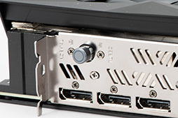 画像ギャラリー No.006のサムネイル画像 / Colorful「iGame GeForce RTX 3080 Vulcan OC 10G」レビュー。簡単オーバークロックボタンでリファンレスの性能を超える実力を有する