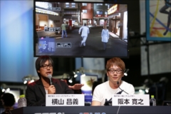 画像ギャラリー No.019のサムネイル画像 / ［TGS 2017］蝶野正洋氏をゲストに迎え，「龍が如く 極2」「龍が如く ONLINE」「北斗が如く」を紹介。真島吾朗のカラオケ新曲も披露されたステージをレポート