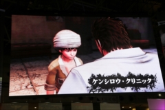 画像ギャラリー No.053のサムネイル画像 / ［TGS 2017］蝶野正洋氏をゲストに迎え，「龍が如く 極2」「龍が如く ONLINE」「北斗が如く」を紹介。真島吾朗のカラオケ新曲も披露されたステージをレポート