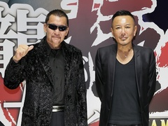 ［TGS 2017］蝶野正洋氏をゲストに迎え，「龍が如く 極2」「龍が如く ONLINE」「北斗が如く」を紹介。真島吾朗のカラオケ新曲も披露されたステージをレポート