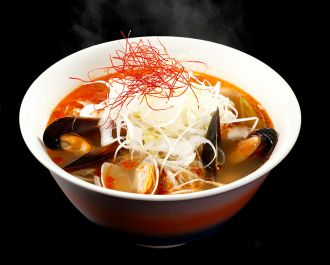 画像ギャラリー No.002のサムネイル画像 / 「龍が如く 極2」が通信販売サイト「宅麺.com」とコラボ