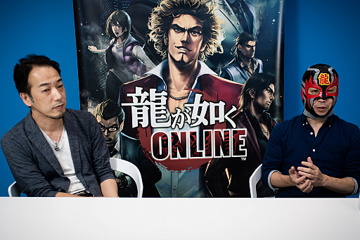 画像ギャラリー No.004のサムネイル画像 / “REBORN PROJECT”が始まった「龍が如く ONLINE」,佐藤後見人&ドラゴンマスク1号へのインタビューを掲載。「龍が如く」らしさとは?