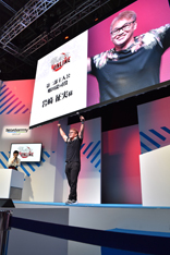 画像ギャラリー No.004のサムネイル画像 / ［TGS 2019］メインストーリー第2部新主人公・郷田龍司演じる岩崎征実さんが登壇！ 「龍が如く ONLINE」のステージレポート
