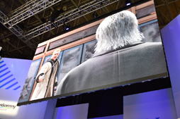 画像ギャラリー No.009のサムネイル画像 / ［TGS 2019］メインストーリー第2部新主人公・郷田龍司演じる岩崎征実さんが登壇！ 「龍が如く ONLINE」のステージレポート