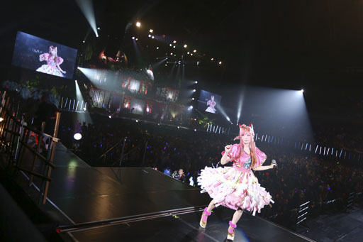 画像ギャラリー No.023のサムネイル画像 / 4Gamerが“きゃりーぱみゅぱみゅ パンプキンライブ2017”に行ってきた。「DJノブナガ」×「KPP」コラボの先行体験や,ライブレポートを掲載