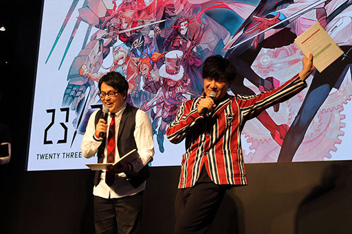画像ギャラリー No.003のサムネイル画像 / ［闘会議2018］アメリカザリガニとメイプル超合金がレア召喚対決。「23/7 トゥエンティ スリー セブン」スペシャルステージの模様をお届け