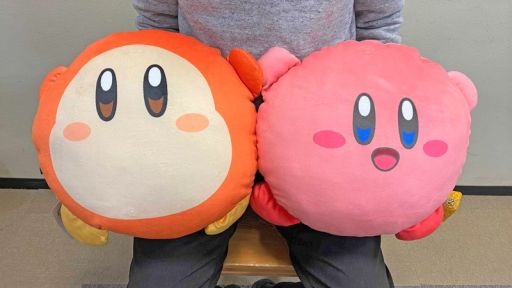 画像ギャラリー No.001のサムネイル画像 / 「星のカービィ」のカービィとワドルディがもちもちクッションに。ヴィレヴァンオンラインで予約開始
