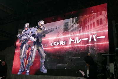 画像ギャラリー No.010のサムネイル画像 / ［TGS 2017］絶望の中の希望。テーマ曲に込められたメッセージも明かされた「EARTH DEFENSE FORCE: IRON RAIN」トークステージ