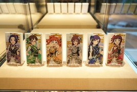 画像ギャラリー No.018のサムネイル画像 / 「アイドルマスター」765プロ久々の単独公演「初星宴舞」をレポート。特別版の歌マスや久々の“あの曲”で幕張が燃えた