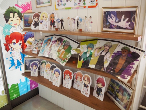 画像ギャラリー No.035のサムネイル画像 / おすすめメニューはカレードリンク。「KING OF PRISM-Shiny Seven Stars-」×プリズムストーンカフェをレポート
