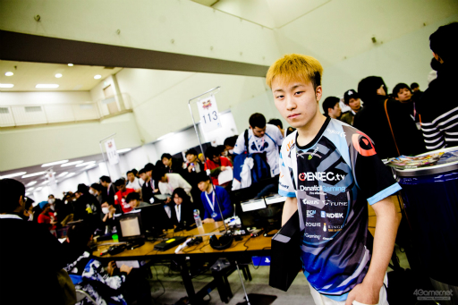 画像ギャラリー No.030のサムネイル画像 / ［EVO Japan］「ストV AE」を始めとした3タイトルの2日目進出者と「ARMS」部門優勝者が決定したEVO Japan 2018初日Twitterまとめ