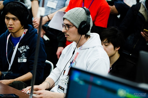画像ギャラリー No.072のサムネイル画像 / ［EVO Japan］「ストV AE」を始めとした3タイトルの2日目進出者と「ARMS」部門優勝者が決定したEVO Japan 2018初日Twitterまとめ