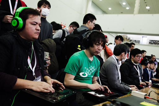 画像ギャラリー No.081のサムネイル画像 / ［EVO Japan］「ストV AE」を始めとした3タイトルの2日目進出者と「ARMS」部門優勝者が決定したEVO Japan 2018初日Twitterまとめ