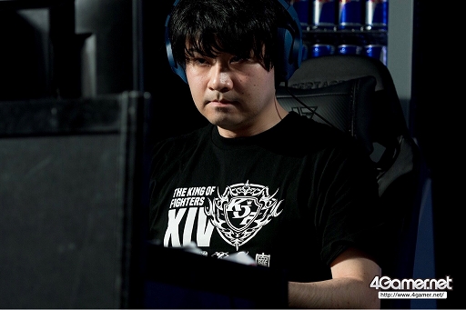 画像ギャラリー No.069のサムネイル画像 / ［EVO Japan］「BBCF」「KOF XIV」の優勝者が決定した2日目Twitterまとめ。「ストV AE」など4タイトルで最終日進出者が決定