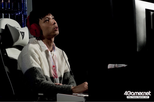 画像ギャラリー No.077のサムネイル画像 / ［EVO Japan］「BBCF」「KOF XIV」の優勝者が決定した2日目Twitterまとめ。「ストV AE」など4タイトルで最終日進出者が決定