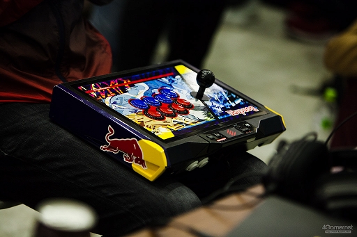 画像ギャラリー No.118のサムネイル画像 / ［EVO Japan］「BBCF」「KOF XIV」の優勝者が決定した2日目Twitterまとめ。「ストV AE」など4タイトルで最終日進出者が決定