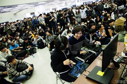 画像ギャラリー No.184のサムネイル画像 / ［EVO Japan］「BBCF」「KOF XIV」の優勝者が決定した2日目Twitterまとめ。「ストV AE」など4タイトルで最終日進出者が決定
