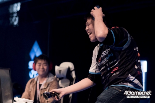 画像ギャラリー No.015のサムネイル画像 / ［EVO Japan］熱戦が繰り広げられたEVO Japan 2018の全日程が終了。「ストV AE」「GGXrd Rev2」「鉄拳7」「スマブラWii U」の優勝者が決定した最終日Twitterまとめ