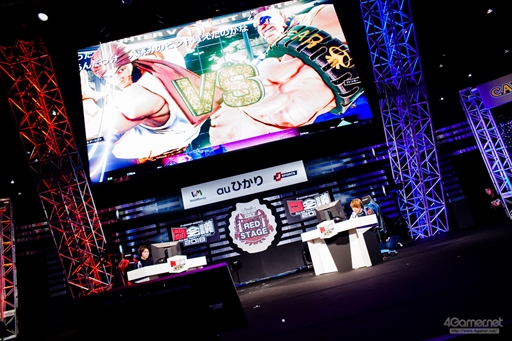 画像ギャラリー No.027のサムネイル画像 / ［闘会議2018］「ストリートファイターV AE」闘会議GP決勝大会レポート。優勝賞金200万円を獲得したのは板橋ザンギエフ選手