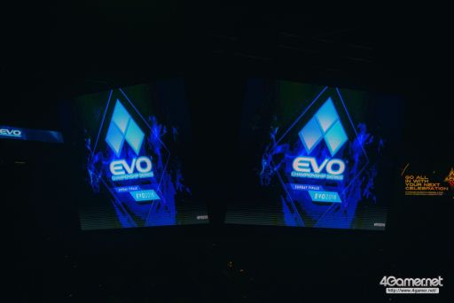 画像ギャラリー No.001のサムネイル画像 / ［EVO2018］ついに最終日，「DBFZ」「SFV」など５タイトルの決勝が行われる「EVO2018」3日目Twitterまとめ。世界最高峰の戦いを目撃しよう