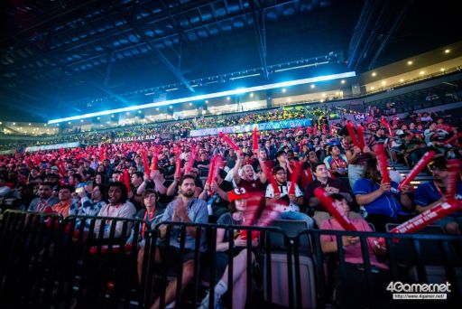 画像ギャラリー No.032のサムネイル画像 / ［EVO2018］ついに最終日，「DBFZ」「SFV」など５タイトルの決勝が行われる「EVO2018」3日目Twitterまとめ。世界最高峰の戦いを目撃しよう