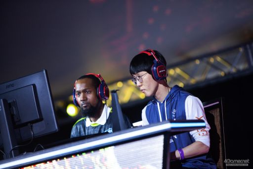 画像ギャラリー No.034のサムネイル画像 / ［EVO2018］ついに最終日，「DBFZ」「SFV」など５タイトルの決勝が行われる「EVO2018」3日目Twitterまとめ。世界最高峰の戦いを目撃しよう