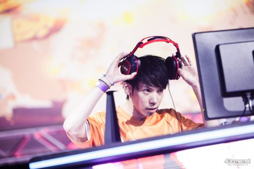 画像ギャラリー No.054のサムネイル画像 / ［EVO2018］ついに最終日，「DBFZ」「SFV」など５タイトルの決勝が行われる「EVO2018」3日目Twitterまとめ。世界最高峰の戦いを目撃しよう