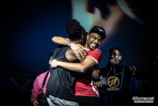 画像ギャラリー No.002のサムネイル画像 / ［EVO2018］自分を信じ続け，つかんだ栄光――「ストリートファイターV AE」部門優勝，ProblemX選手インタビュー