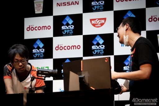 画像ギャラリー No.058のサムネイル画像 / ［EVO Japan］福岡の現地からお届けする，「EVO Japan 2019」Day1レポートまとめ。「KOF XIV」部門は5名の日本人選手が決勝へ進出