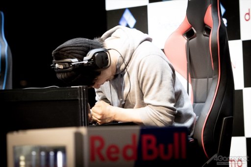 画像ギャラリー No.070のサムネイル画像 / ［EVO Japan］福岡の現地からお届けする，「EVO Japan 2019」Day1レポートまとめ。「KOF XIV」部門は5名の日本人選手が決勝へ進出