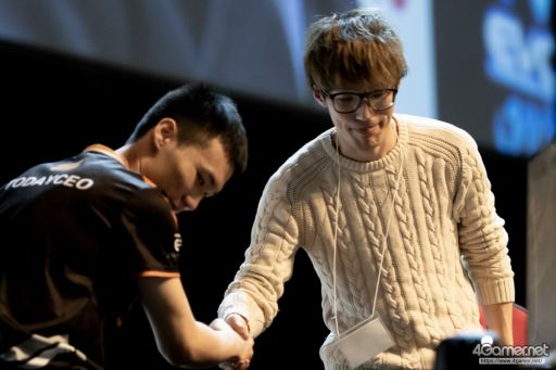 画像ギャラリー No.011のサムネイル画像 / ［EVO Japan］「KOF XIV」「SC6」部門の決勝が行われるDay2レポートまとめ。「SFV AE」「鉄拳7」「GGXrd REV 2」「BBTAG」ではTOP8が決定