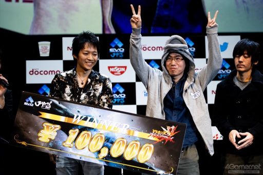 画像ギャラリー No.029のサムネイル画像 / ［EVO Japan］「KOF XIV」「SC6」部門の決勝が行われるDay2レポートまとめ。「SFV AE」「鉄拳7」「GGXrd REV 2」「BBTAG」ではTOP8が決定