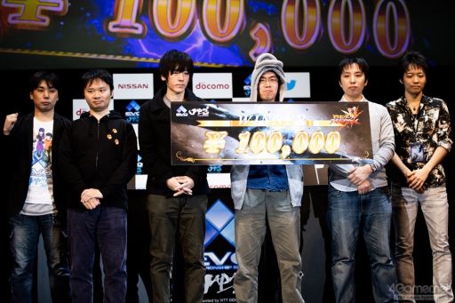 画像ギャラリー No.030のサムネイル画像 / ［EVO Japan］「KOF XIV」「SC6」部門の決勝が行われるDay2レポートまとめ。「SFV AE」「鉄拳7」「GGXrd REV 2」「BBTAG」ではTOP8が決定