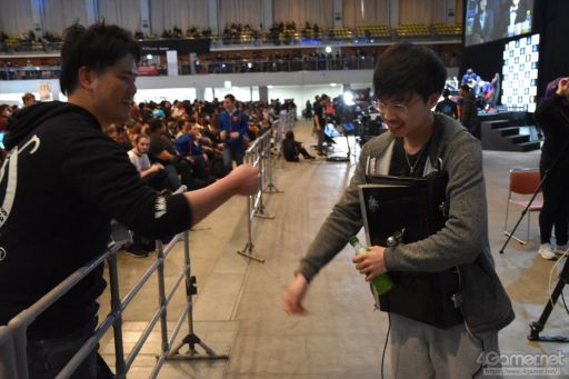画像ギャラリー No.033のサムネイル画像 / ［EVO Japan］「KOF XIV」「SC6」部門の決勝が行われるDay2レポートまとめ。「SFV AE」「鉄拳7」「GGXrd REV 2」「BBTAG」ではTOP8が決定
