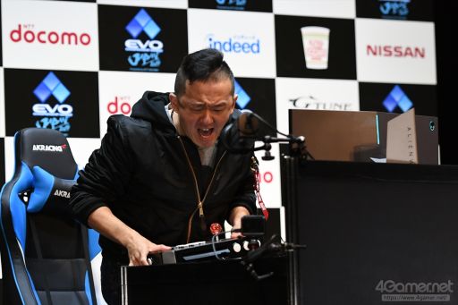 画像ギャラリー No.061のサムネイル画像 / ［EVO Japan］「KOF XIV」「SC6」部門の決勝が行われるDay2レポートまとめ。「SFV AE」「鉄拳7」「GGXrd REV 2」「BBTAG」ではTOP8が決定