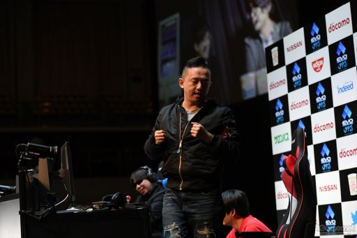 画像ギャラリー No.066のサムネイル画像 / ［EVO Japan］「KOF XIV」「SC6」部門の決勝が行われるDay2レポートまとめ。「SFV AE」「鉄拳7」「GGXrd REV 2」「BBTAG」ではTOP8が決定