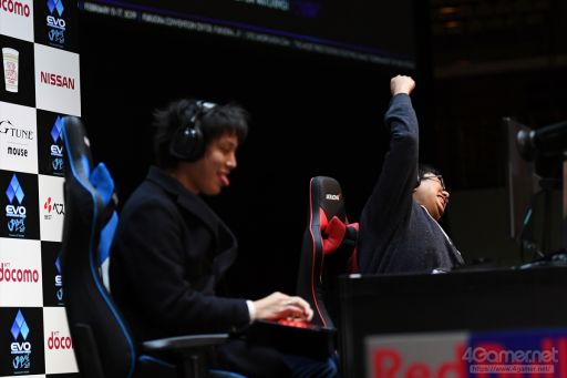 画像ギャラリー No.079のサムネイル画像 / ［EVO Japan］「KOF XIV」「SC6」部門の決勝が行われるDay2レポートまとめ。「SFV AE」「鉄拳7」「GGXrd REV 2」「BBTAG」ではTOP8が決定