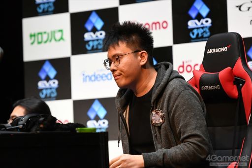 画像ギャラリー No.099のサムネイル画像 / ［EVO Japan］「KOF XIV」「SC6」部門の決勝が行われるDay2レポートまとめ。「SFV AE」「鉄拳7」「GGXrd REV 2」「BBTAG」ではTOP8が決定