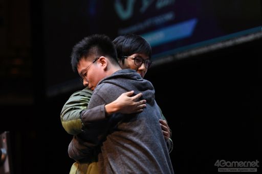 画像ギャラリー No.103のサムネイル画像 / ［EVO Japan］「KOF XIV」「SC6」部門の決勝が行われるDay2レポートまとめ。「SFV AE」「鉄拳7」「GGXrd REV 2」「BBTAG」ではTOP8が決定
