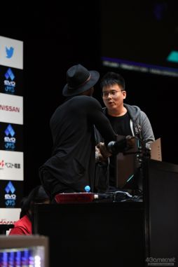 画像ギャラリー No.115のサムネイル画像 / ［EVO Japan］「KOF XIV」「SC6」部門の決勝が行われるDay2レポートまとめ。「SFV AE」「鉄拳7」「GGXrd REV 2」「BBTAG」ではTOP8が決定