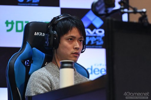 画像ギャラリー No.003のサムネイル画像 / ［EVO Japan］写真と共に振り返るDay3，現地レポートまとめ。「鉄拳7」「ストV AE」など4部門の決勝が行われ，3日間にわたる激闘が決着する