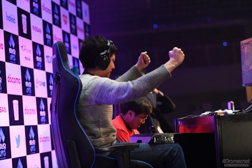 画像ギャラリー No.012のサムネイル画像 / ［EVO Japan］写真と共に振り返るDay3，現地レポートまとめ。「鉄拳7」「ストV AE」など4部門の決勝が行われ，3日間にわたる激闘が決着する